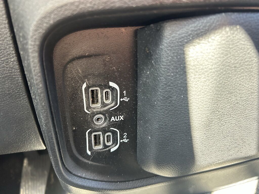 2023 Ram 1500 Big Horn/Lone Star Crestwood KY