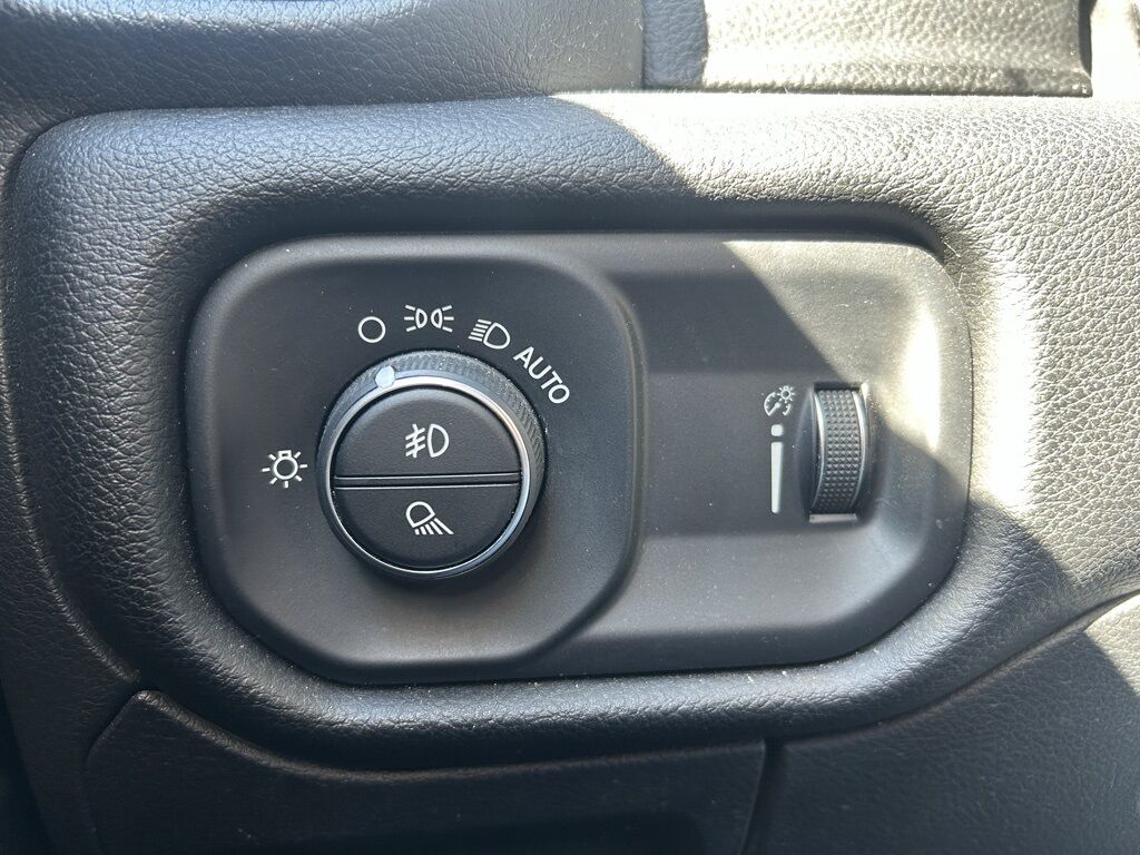 2023 Ram 1500 Big Horn/Lone Star Crestwood KY