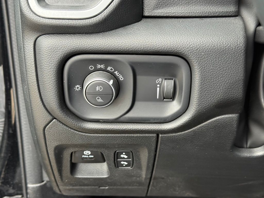 2023 Ram 1500 Big Horn/Lone Star Crestwood KY