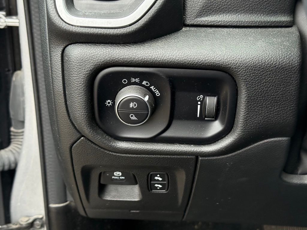 2023 Ram 1500 Big Horn/Lone Star Crestwood KY