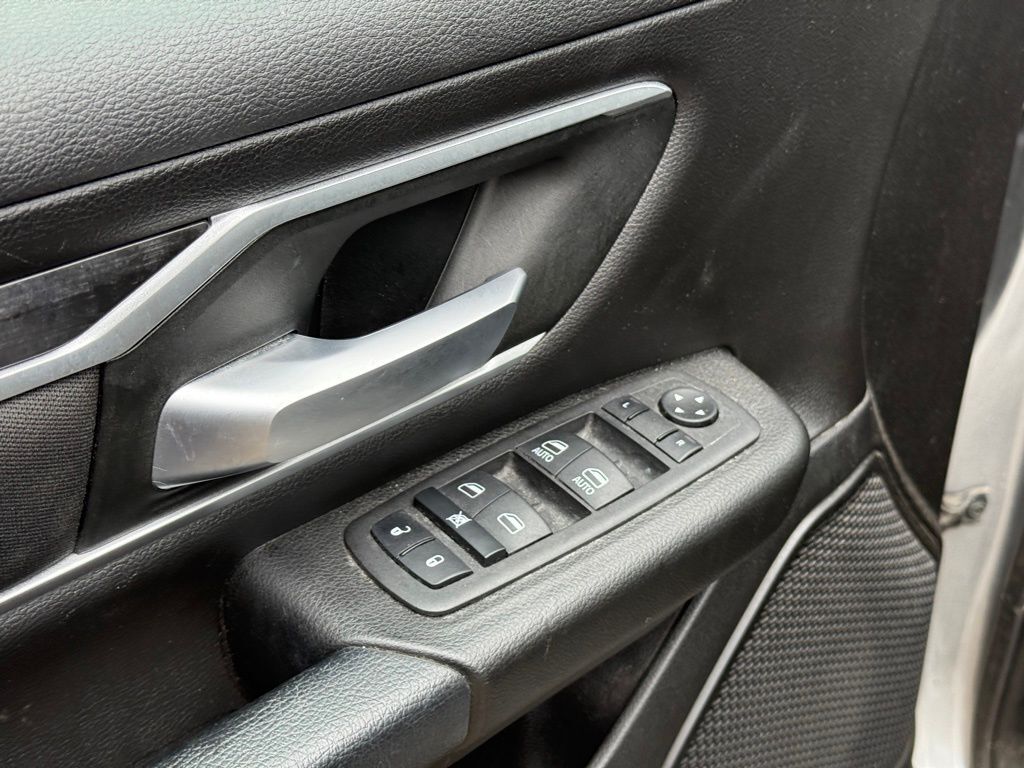 2023 Ram 1500 Big Horn/Lone Star Crestwood KY