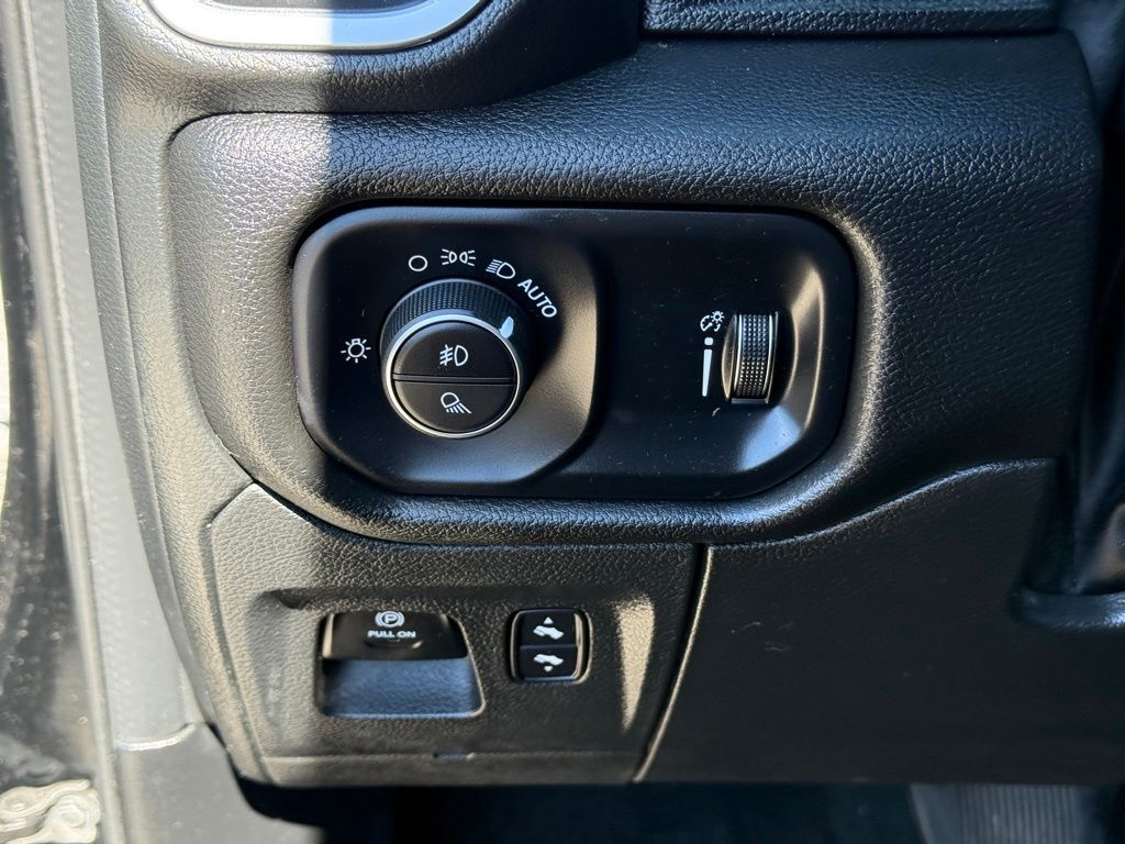 2023 Ram 1500 Big Horn/Lone Star Crestwood KY