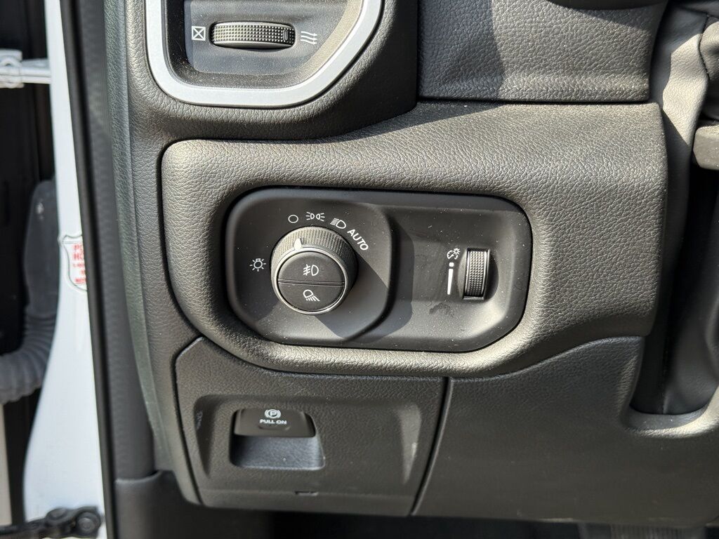 2023 Ram 1500 Big Horn/Lone Star Crestwood KY