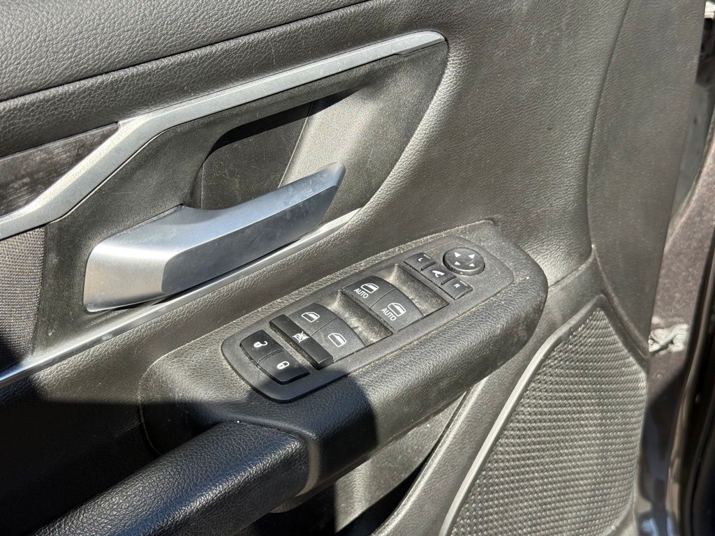 2023 Ram 1500 Big Horn/Lone Star Crestwood KY