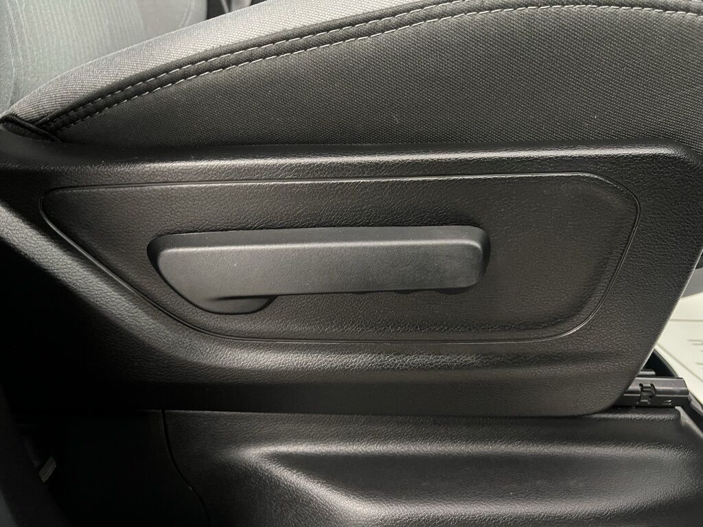 2023 Ram 1500 Big Horn/Lone Star Highlands Ranch CO