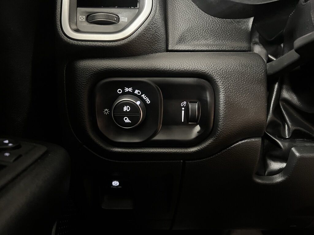 2023 Ram 1500 Big Horn/Lone Star Loveland CO