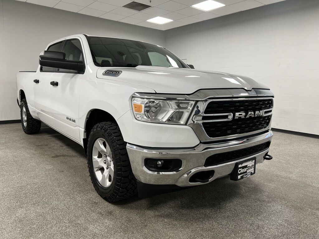 2023 Ram 1500 Big Horn/Lone Star Loveland CO