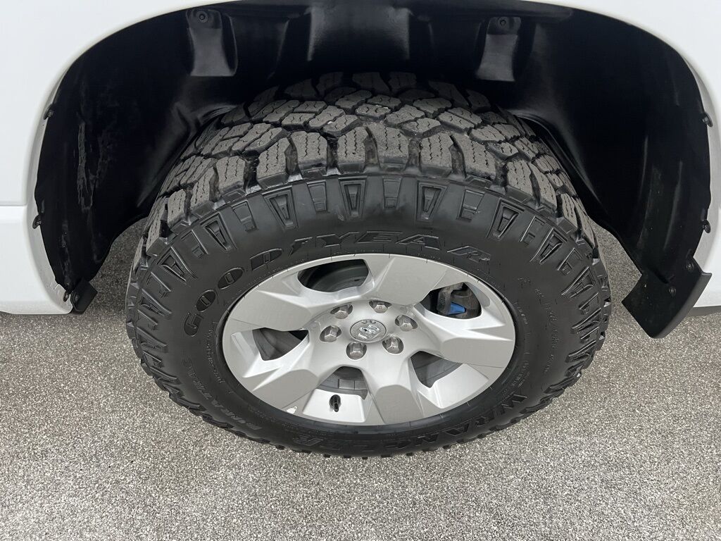 2023 Ram 1500 Big Horn/Lone Star Loveland CO