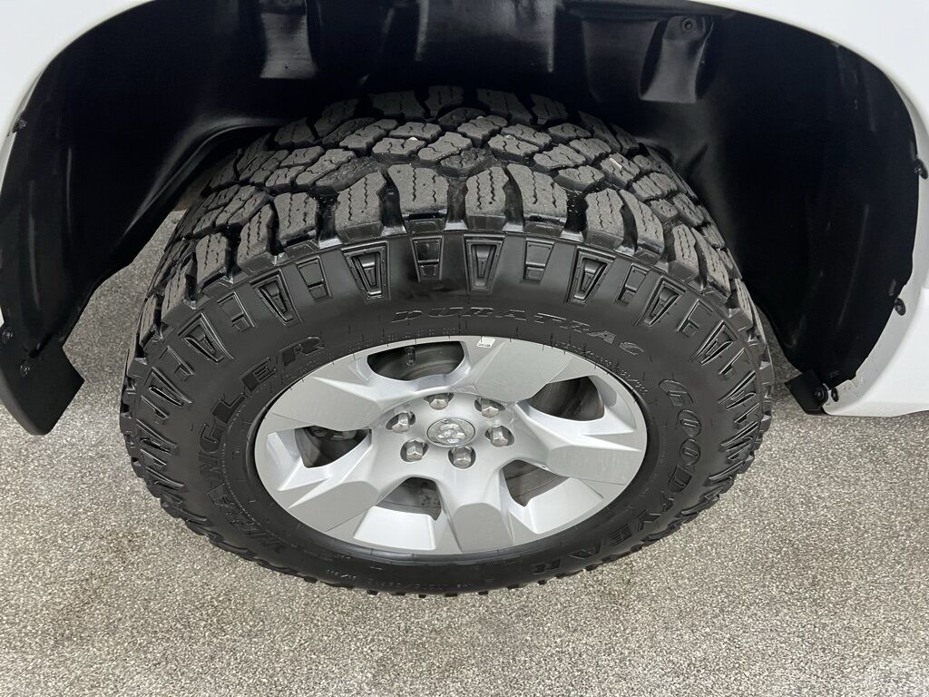 2023 Ram 1500 Big Horn/Lone Star Loveland CO