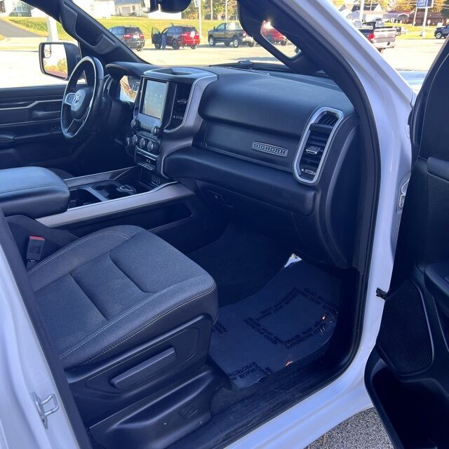 2023 Ram 1500 Big Horn/Lone Star Herrin IL