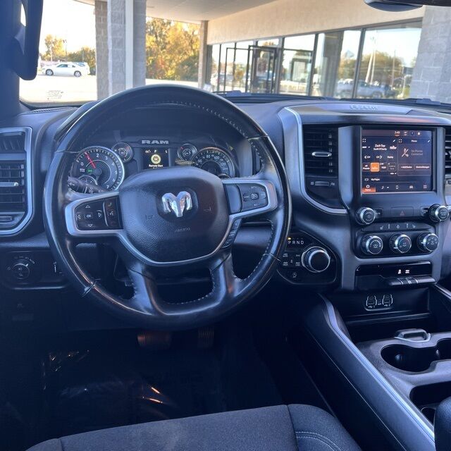 2023 Ram 1500 Big Horn/Lone Star Herrin IL