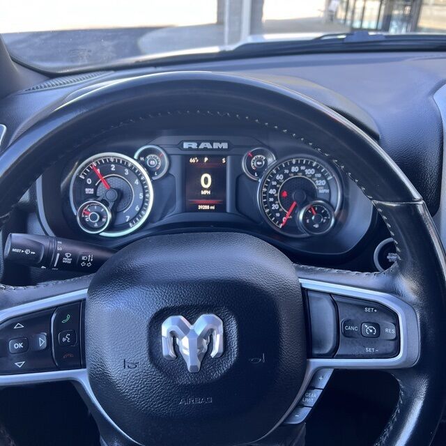 2023 Ram 1500 Big Horn/Lone Star Herrin IL