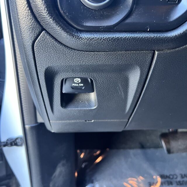 2023 Ram 1500 Big Horn/Lone Star Herrin IL