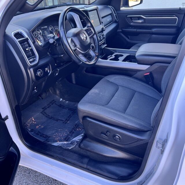 2023 Ram 1500 Big Horn/Lone Star Herrin IL