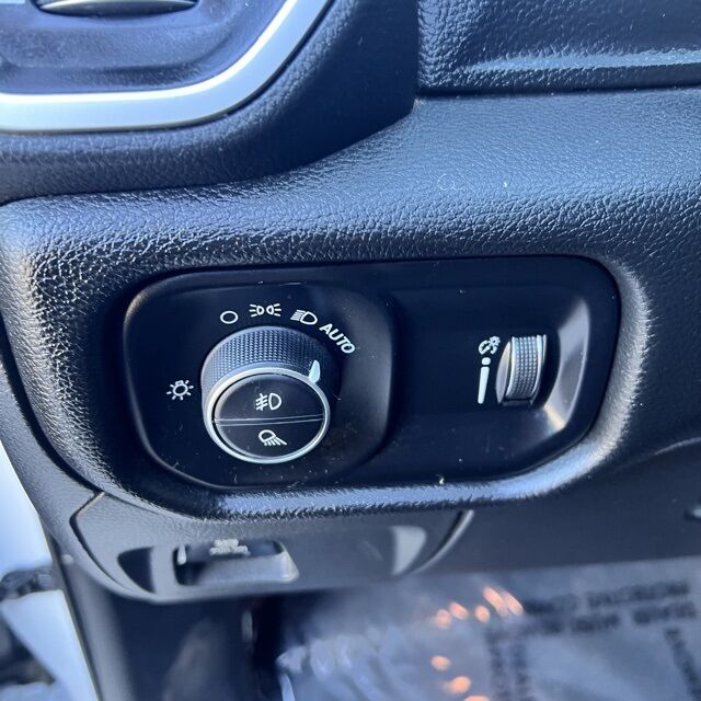 2023 Ram 1500 Big Horn/Lone Star Herrin IL