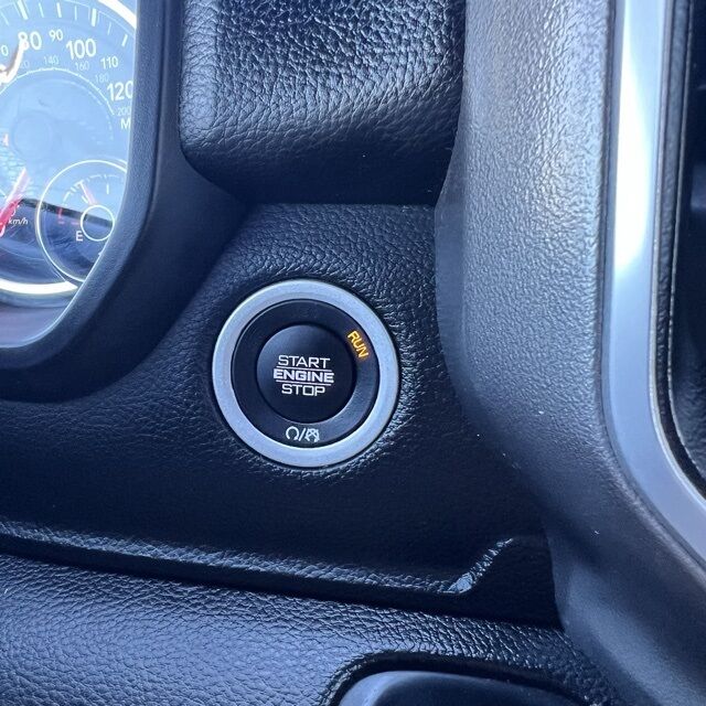 2023 Ram 1500 Big Horn/Lone Star Herrin IL