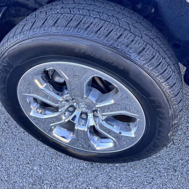 2023 Ram 1500 Big Horn/Lone Star Herrin IL