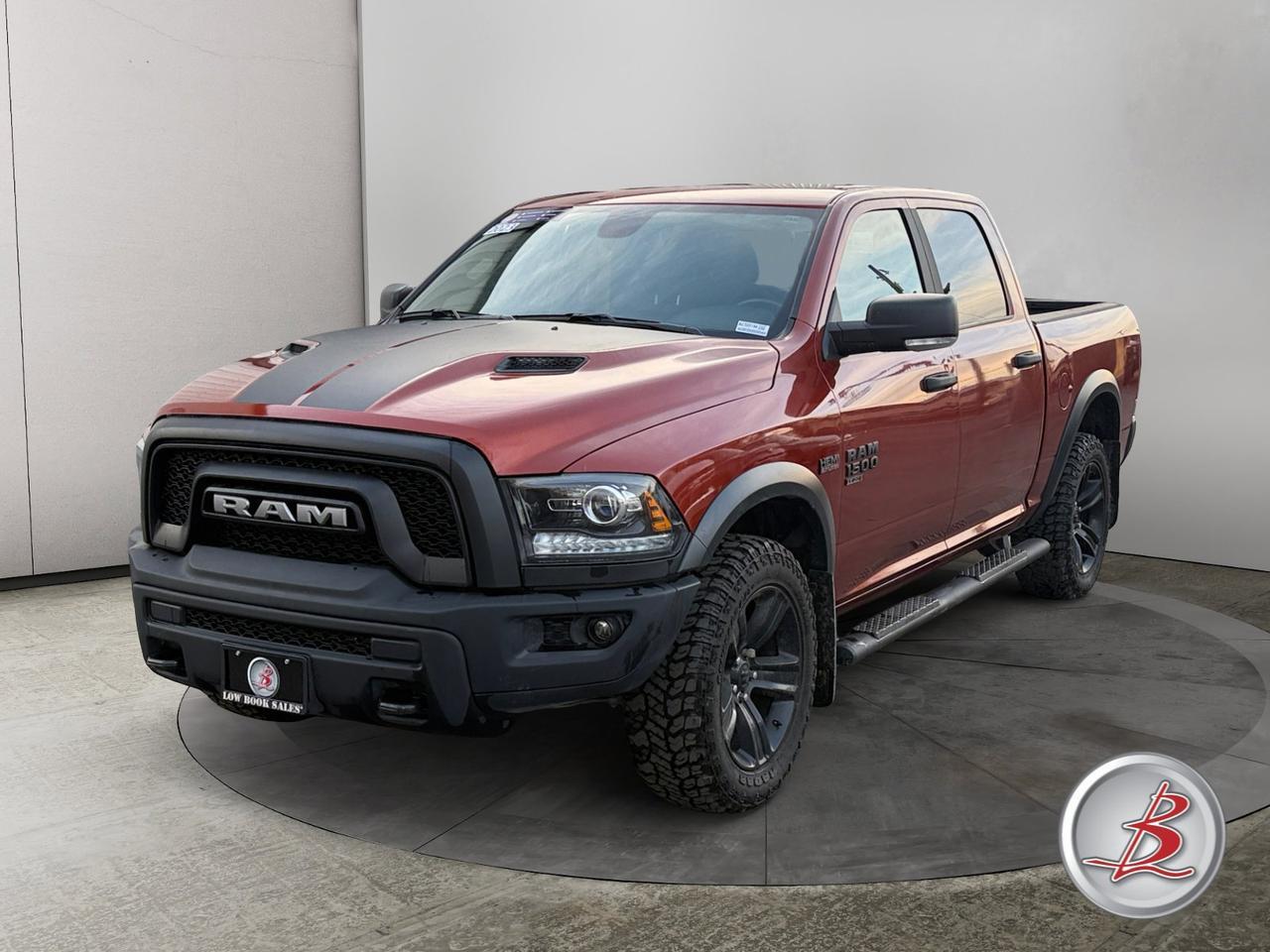 2023 Ram 1500 CLASSIC Crew Cab 4x4 Warlock Hemi