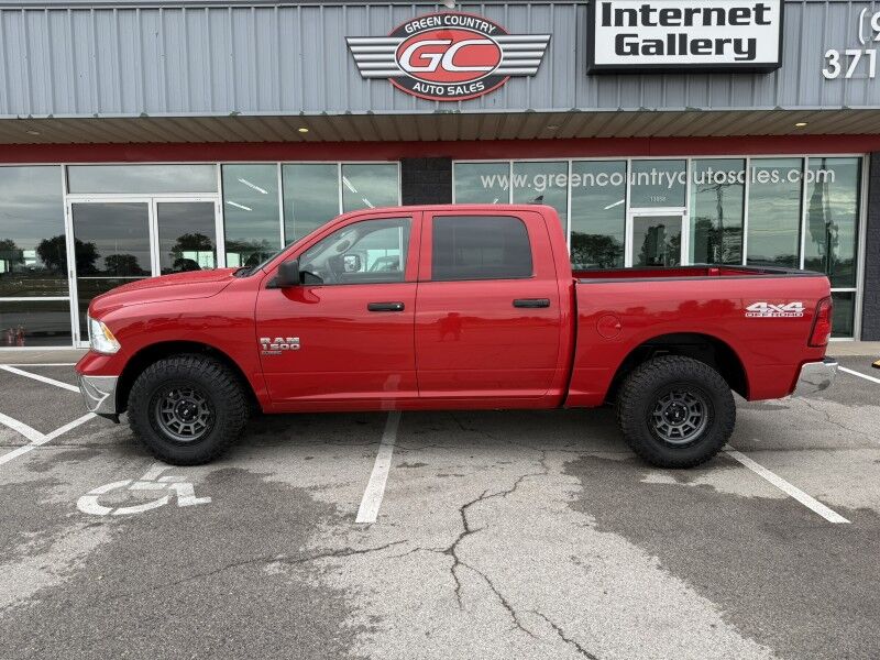 2023 Ram 1500 Classic 4x4 8k mi's SLT Collinsville OK