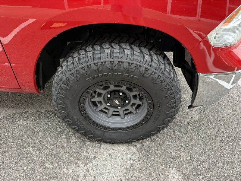 2023 Ram 1500 Classic 4x4 8k mi's SLT Collinsville OK