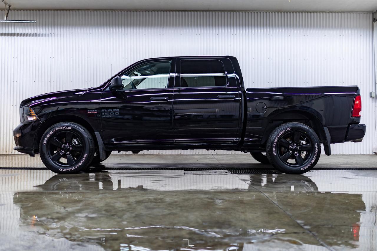 2023 Ram 1500 Classic 4x4 Crew Cab Express BCam Red Deer AB