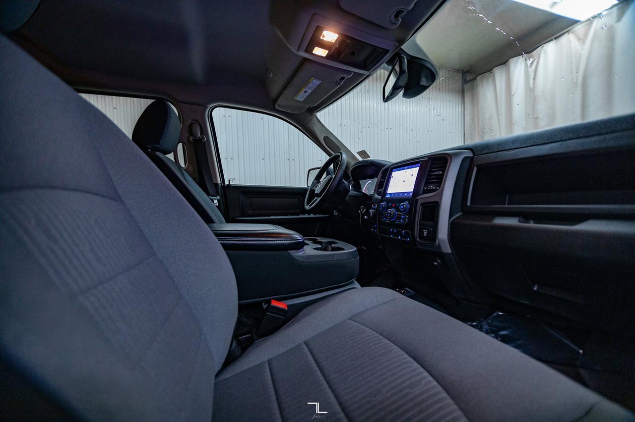 2023 Ram 1500 Classic 4x4 Crew Cab Express BCam Red Deer AB