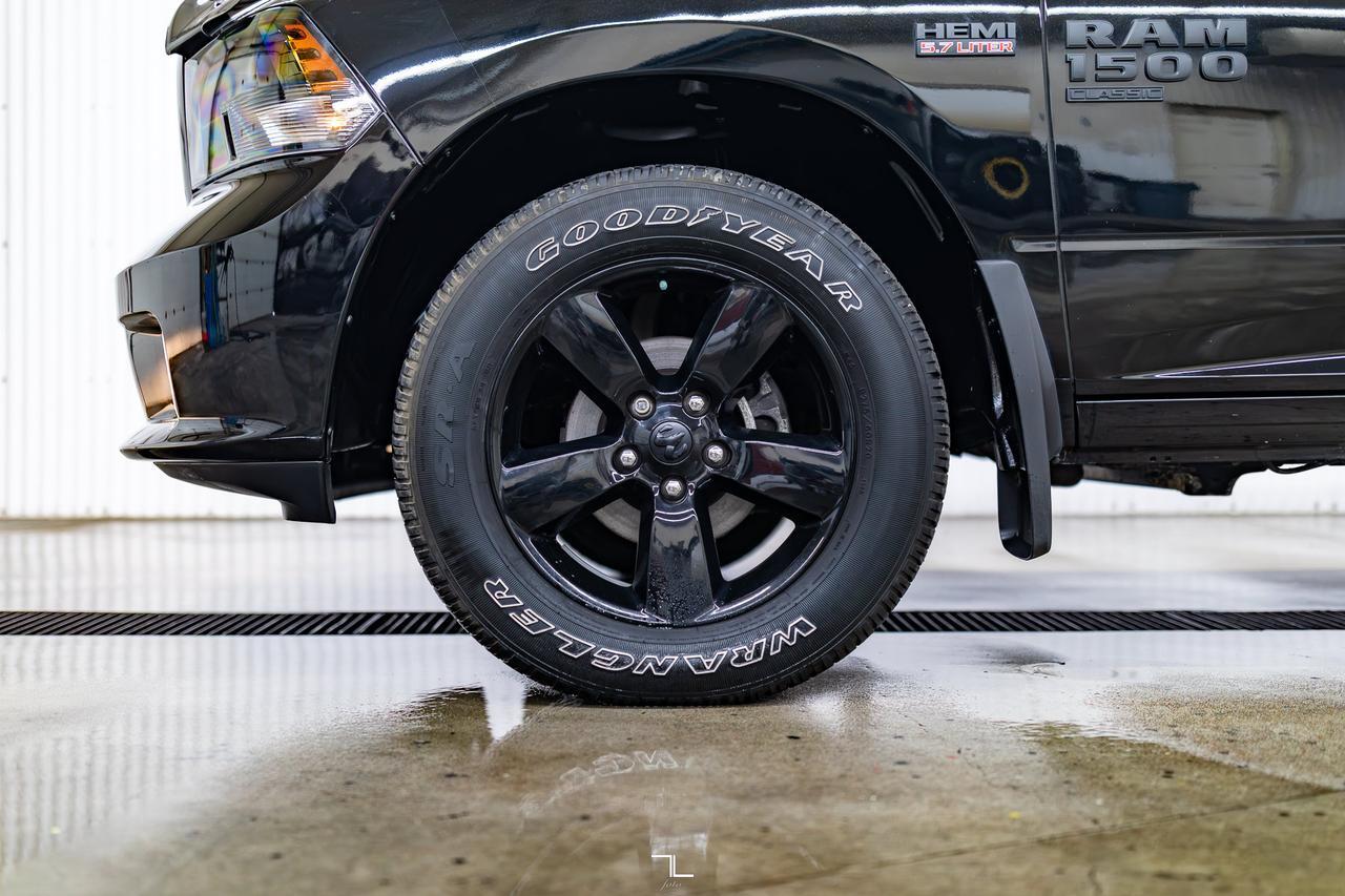 2023 Ram 1500 Classic 4x4 Crew Cab Express PSeat BCam Red Deer AB