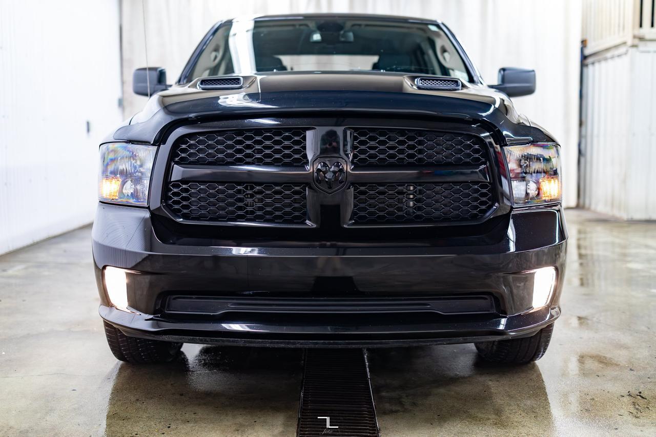 2023 Ram 1500 Classic 4x4 Crew Cab Express PSeat BCam Red Deer AB