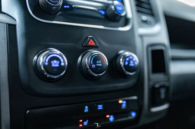 2023 Ram 1500 Classic 4x4 Crew Cab Express PSeat BCam Red Deer AB