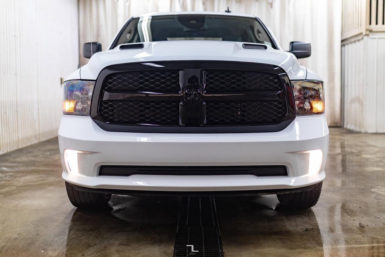 2023 Ram 1500 Classic 4x4 Crew Cab Express PSeat BCam Red Deer AB