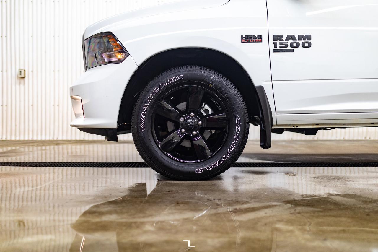 2023 Ram 1500 Classic 4x4 Crew Cab Express PSeat BCam Red Deer AB