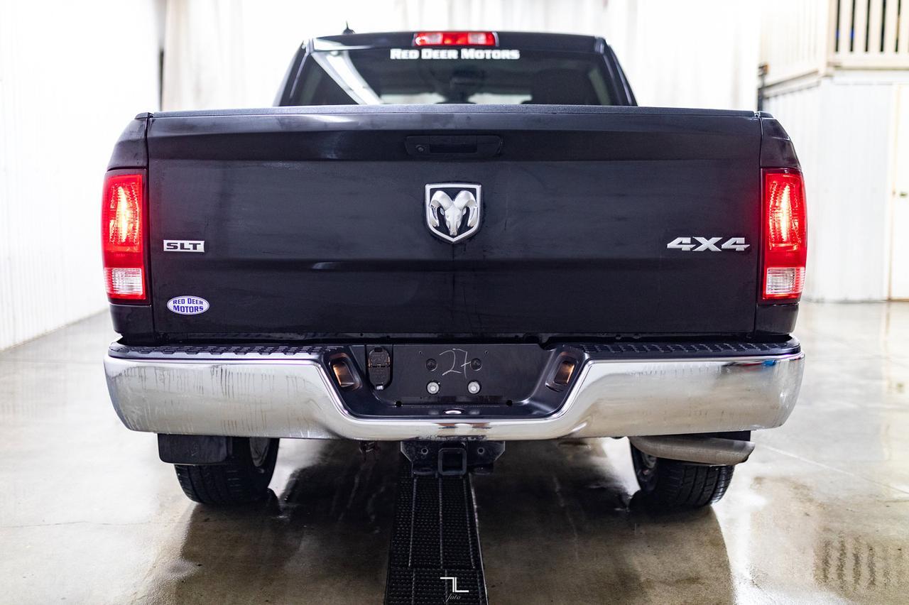 2023 Ram 1500 Classic 4x4 Crew Cab SLT Nav BCam Red Deer AB