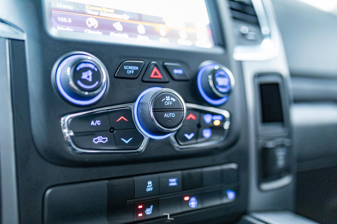 2023 Ram 1500 Classic 4x4 Crew Cab SLT Nav BCam Red Deer AB