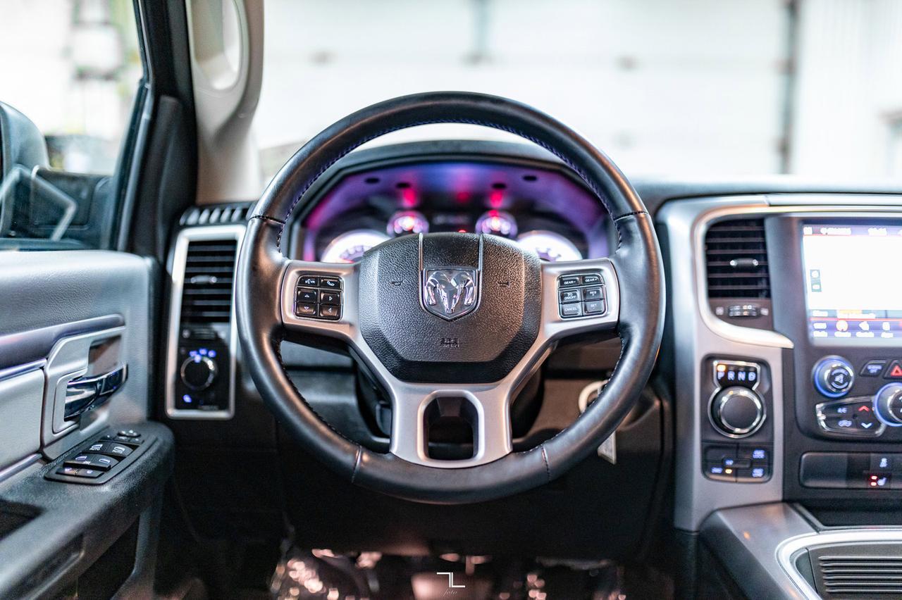 2023 Ram 1500 Classic 4x4 Crew Cab SLT Nav BCam Red Deer AB