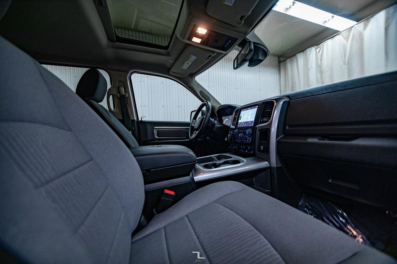 2023 Ram 1500 Classic 4x4 Crew Cab SLT Nav Roof BCam Red Deer AB