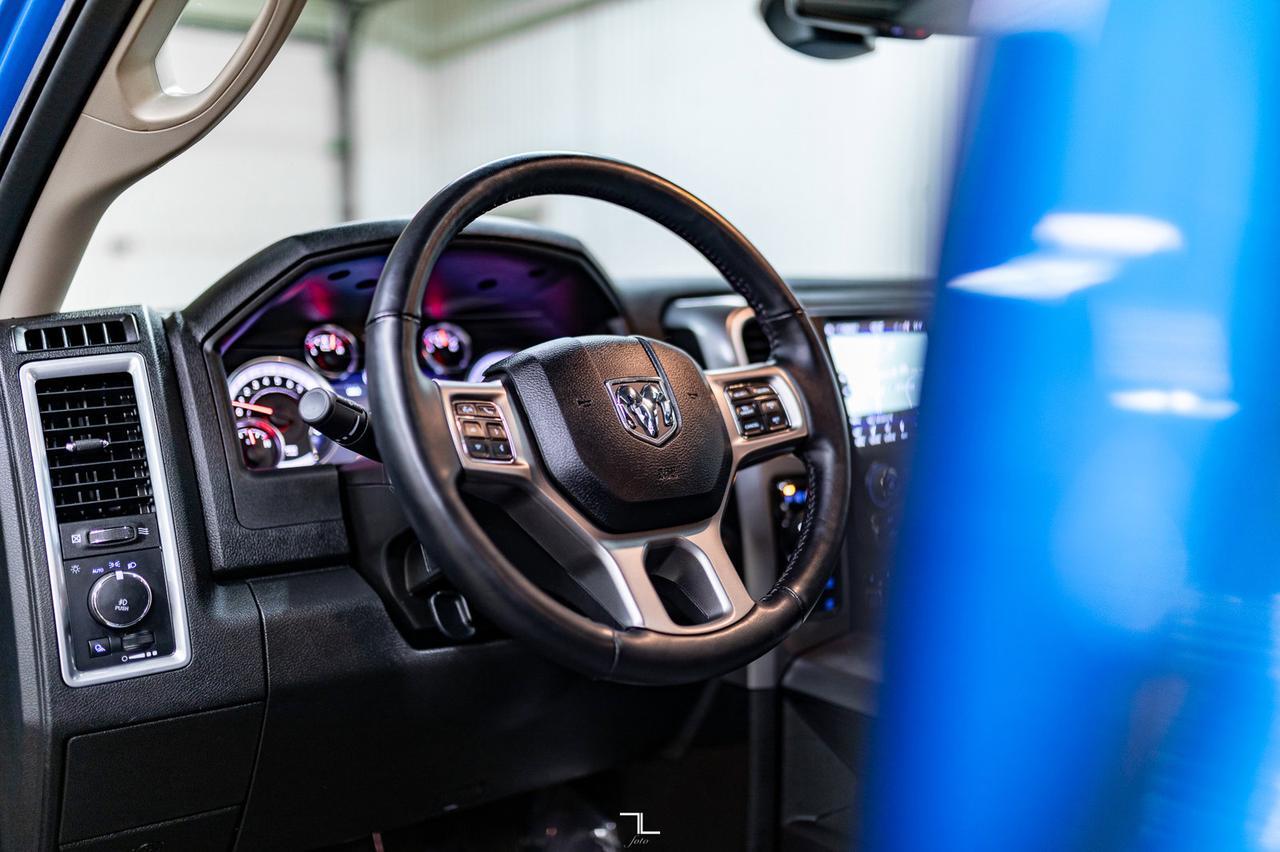 2023 Ram 1500 Classic 4x4 Crew Cab SLT Nav Roof BCam Red Deer AB