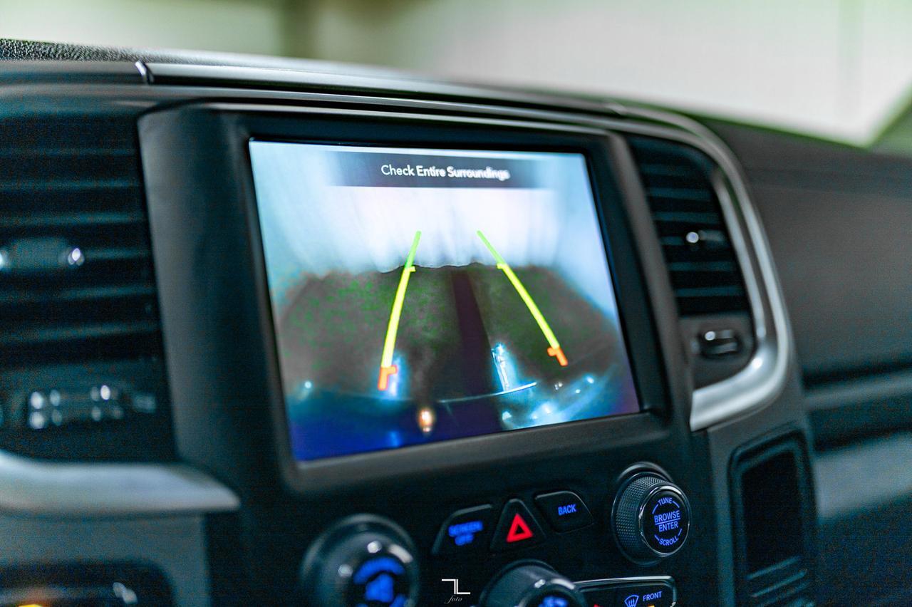 2023 Ram 1500 Classic 4x4 Crew Cab SLT Nav Roof BCam Red Deer AB