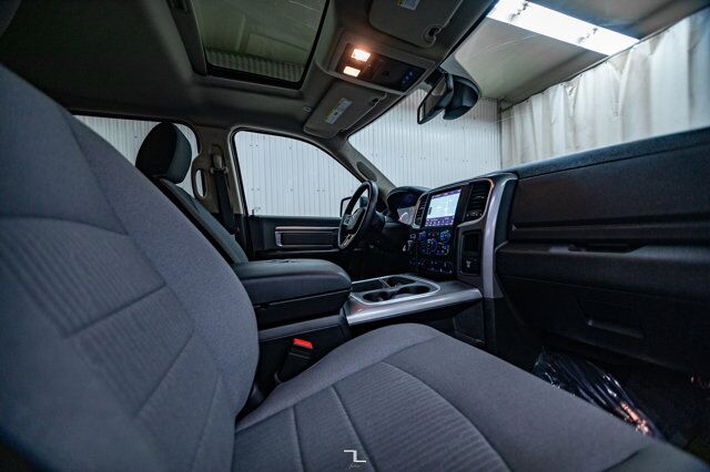 2023 Ram 1500 Classic 4x4 Crew Cab SLT Nav Roof BCam Red Deer AB