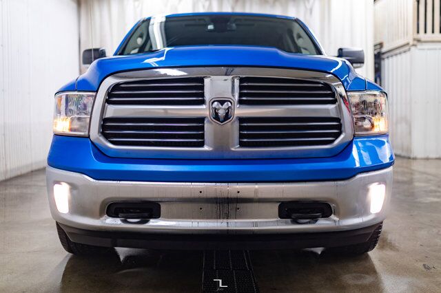 2023 Ram 1500 Classic 4x4 Crew Cab SLT Nav Roof BCam Red Deer AB