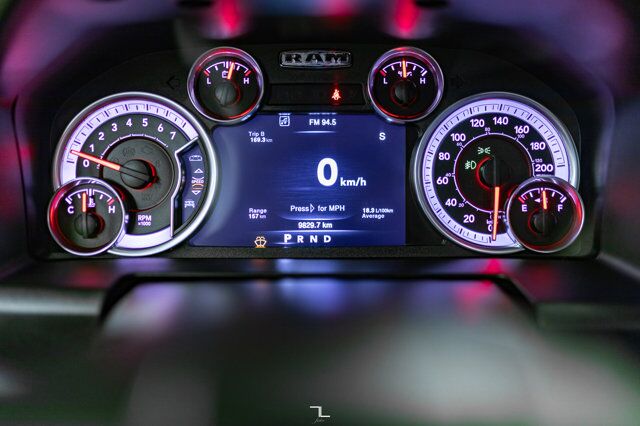 2023 Ram 1500 Classic 4x4 Crew Cab SLT Nav Roof BCam Red Deer AB
