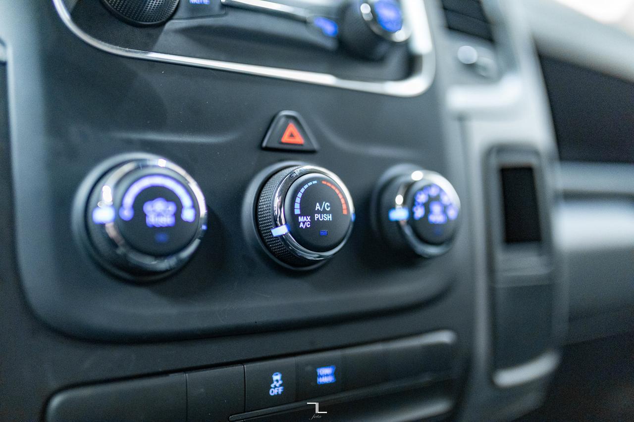 2023 Ram 1500 Classic 4x4 Crew Cab Tradesman BCam Red Deer AB