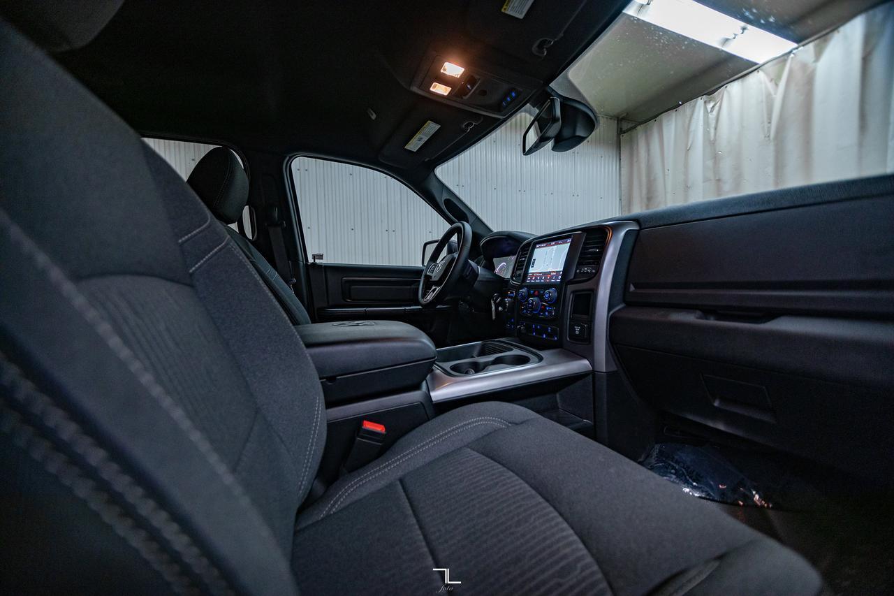 2023 Ram 1500 Classic 4x4 Crew Cab Warlock Nav BCam Red Deer AB