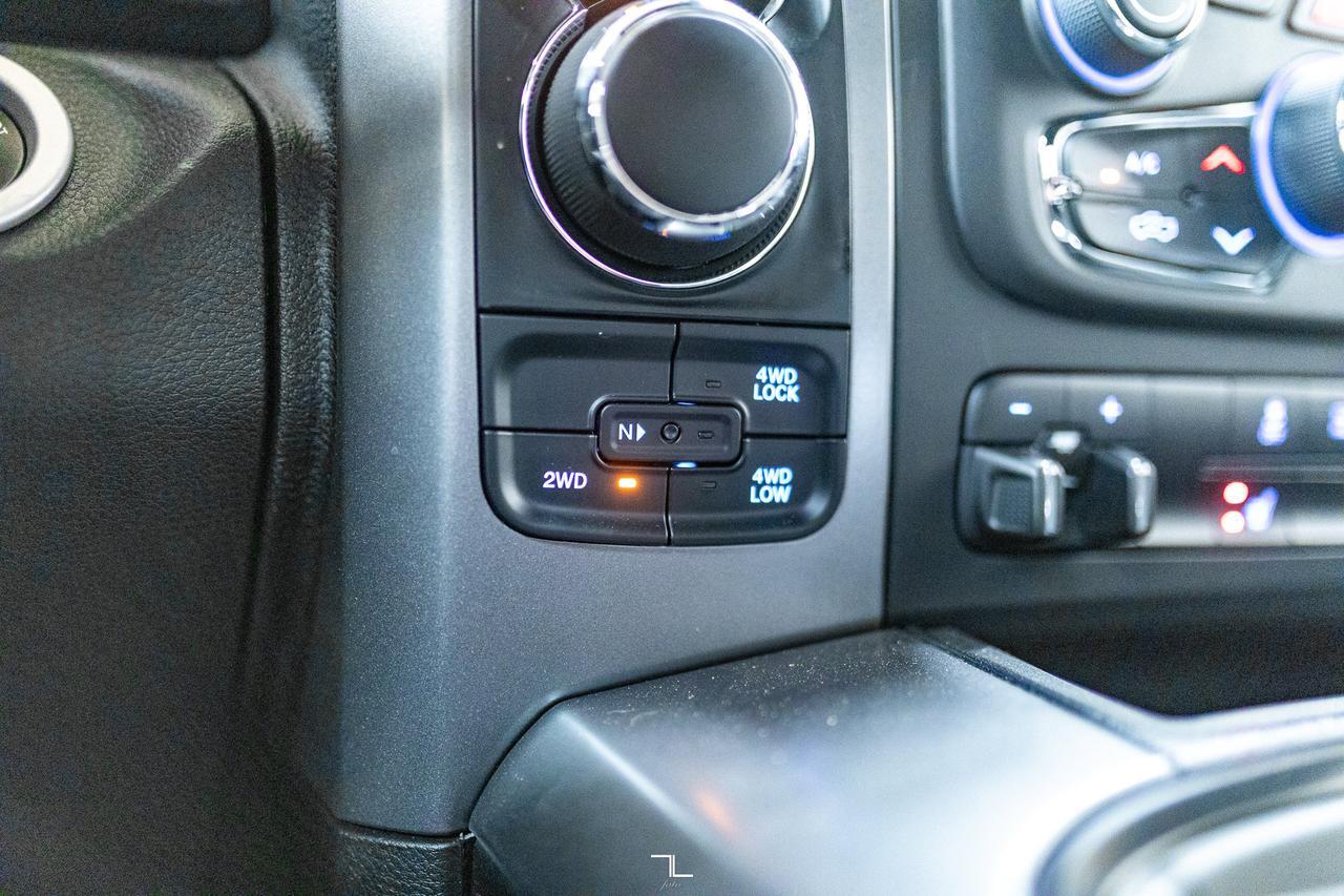 2023 Ram 1500 Classic 4x4 Crew Cab Warlock Nav BCam Red Deer AB