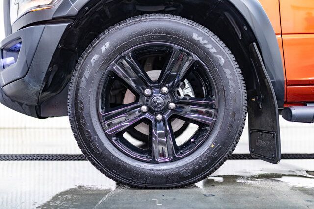 2023 Ram 1500 Classic 4x4 Crew Cab Warlock Nav BCam Red Deer AB