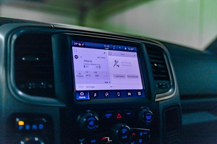 2023 Ram 1500 Classic 4x4 Crew Cab Warlock PSeat BCam Red Deer AB 2023 Ram 1500 Classic 4x4 Crew Cab Warlock PSeat BCam Red Deer AB