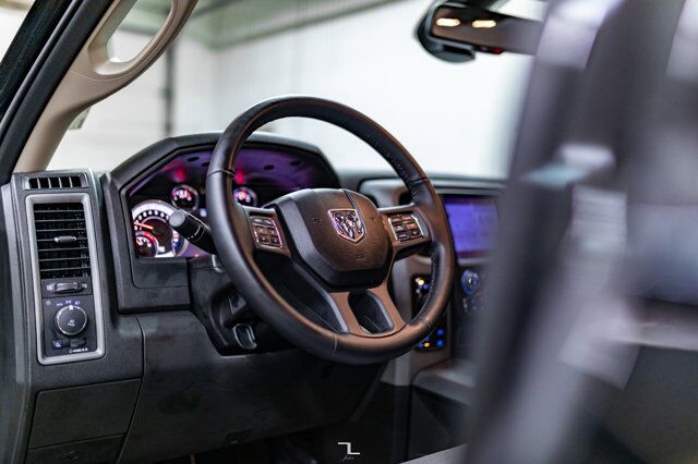 2023 Ram 1500 Classic 4x4 Express PSeat BCam Red Deer AB