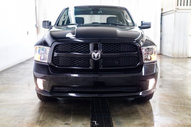 2023 Ram 1500 Classic 4x4 Express PSeat BCam Red Deer AB
