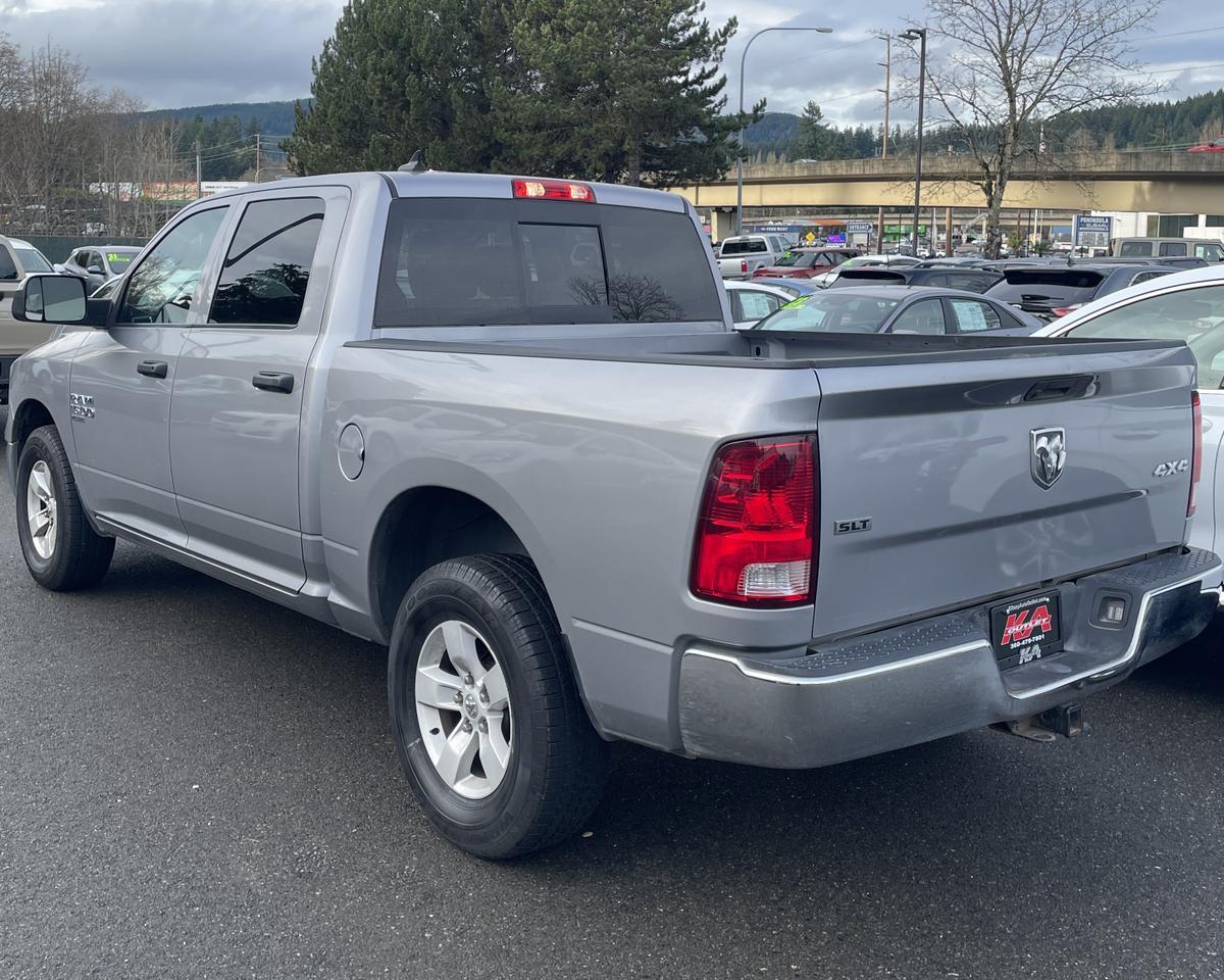 2023 Ram 1500 Classic Crew Cab SLT Pickup 4D 5 1/2 ft