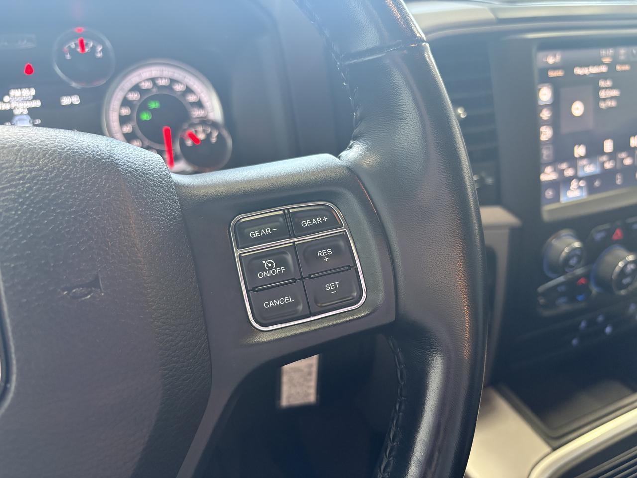 2023 Ram 1500 Classic Express 4WD CREW CAB NIGHT EDITION COLD WEATHER PKG 5'7" BOX Listowel ON