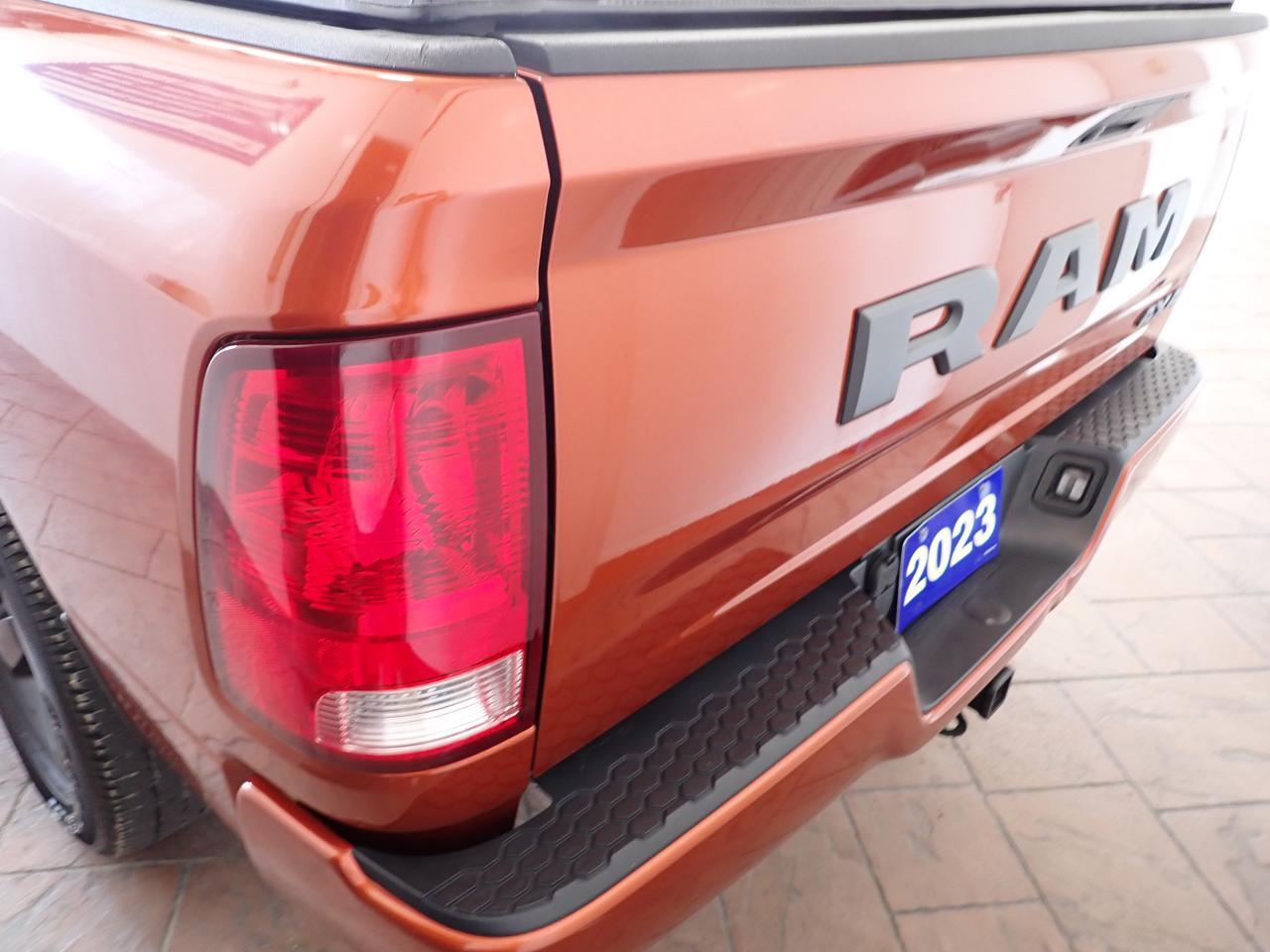 2023 Ram 1500 Classic Express 4X4 QUAD CAB 6'4" BOX Listowel ON